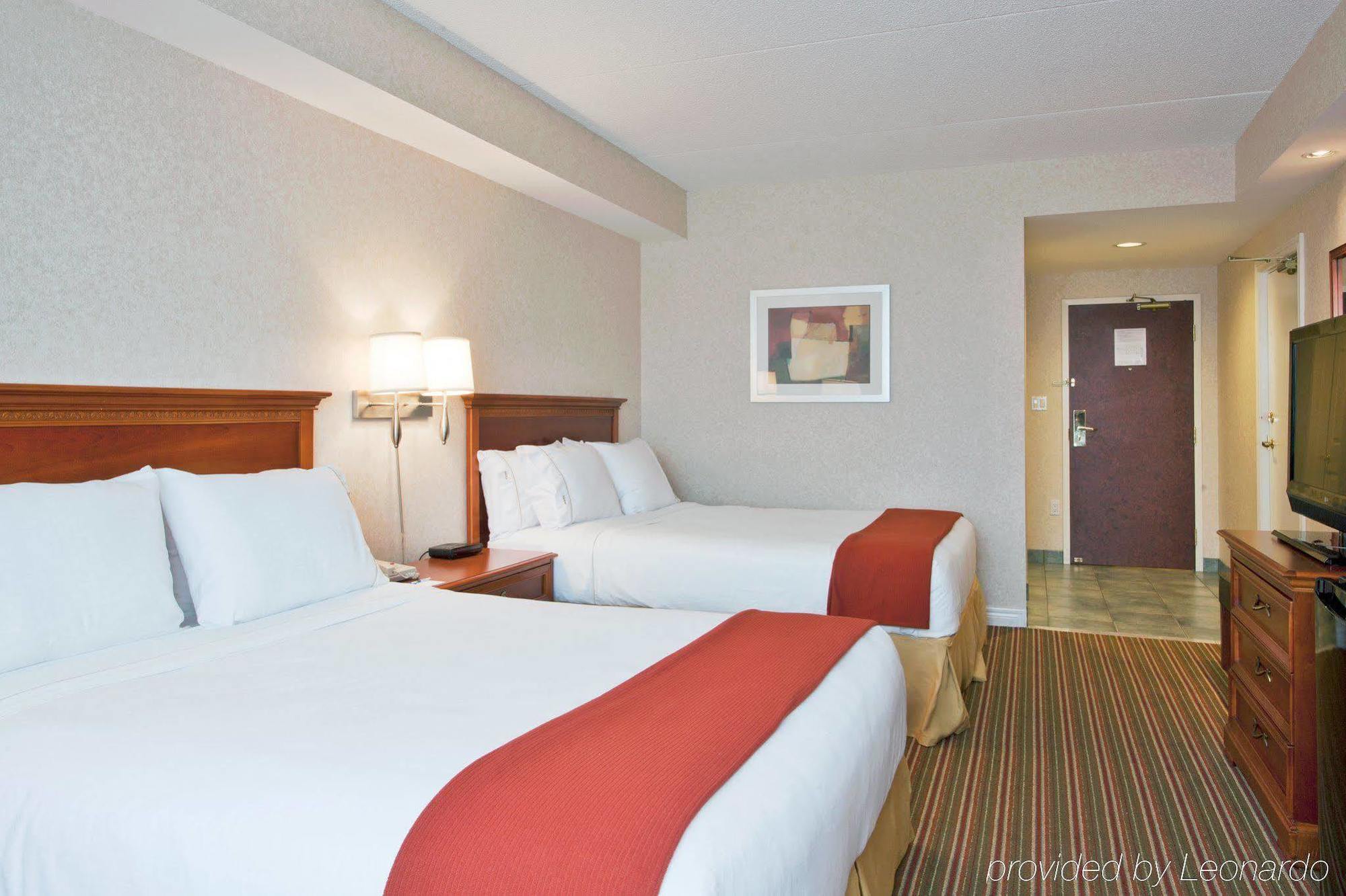Holiday Inn Express Whitby Oshawa By Ihg Quarto foto